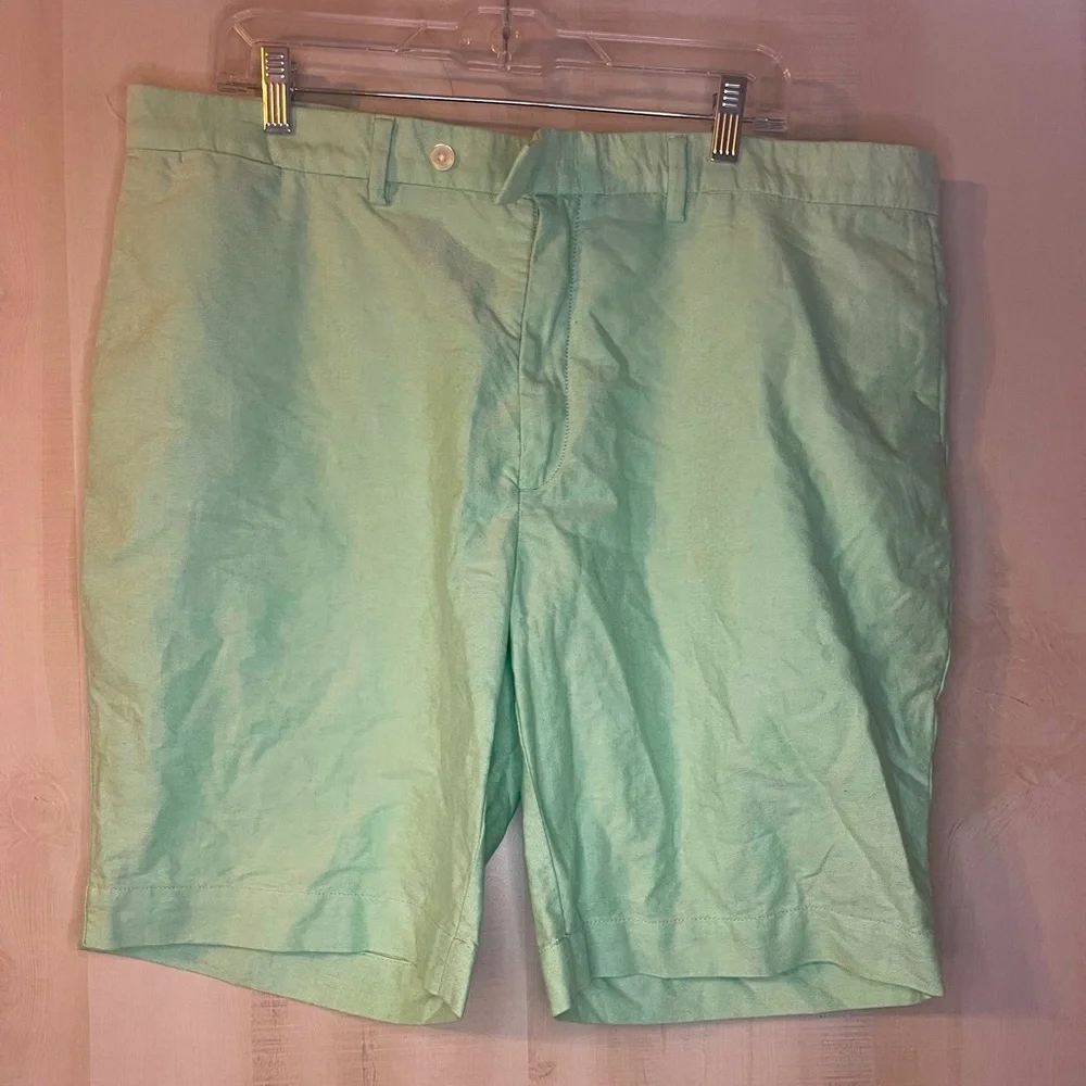 Polo Ralph Lauren mint green flat front cotton shorts 10 inch‎ inseam size 40